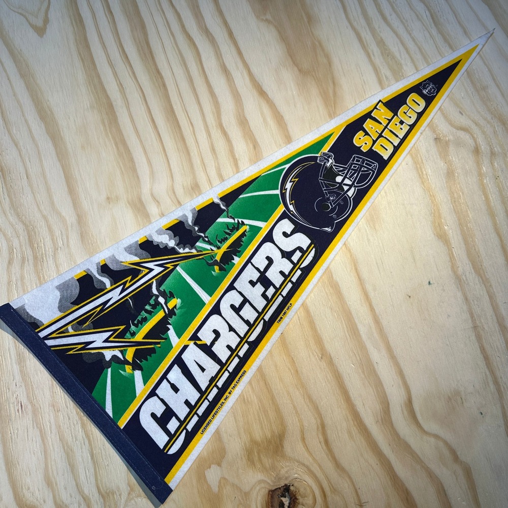 Vintage 1997 San Diego Chargers NFL Felt Pennant Tag Express Navy Gold OS